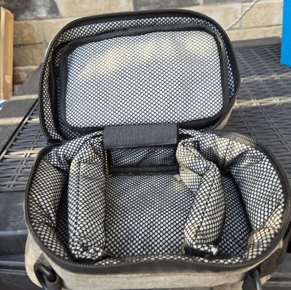 air tight (small proof) toiletries tracel bag